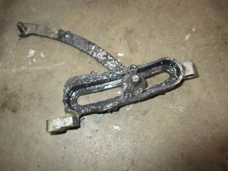 Yamaha 70hp 4 stroke outboard shift bracket (62Y-44117-01-94)