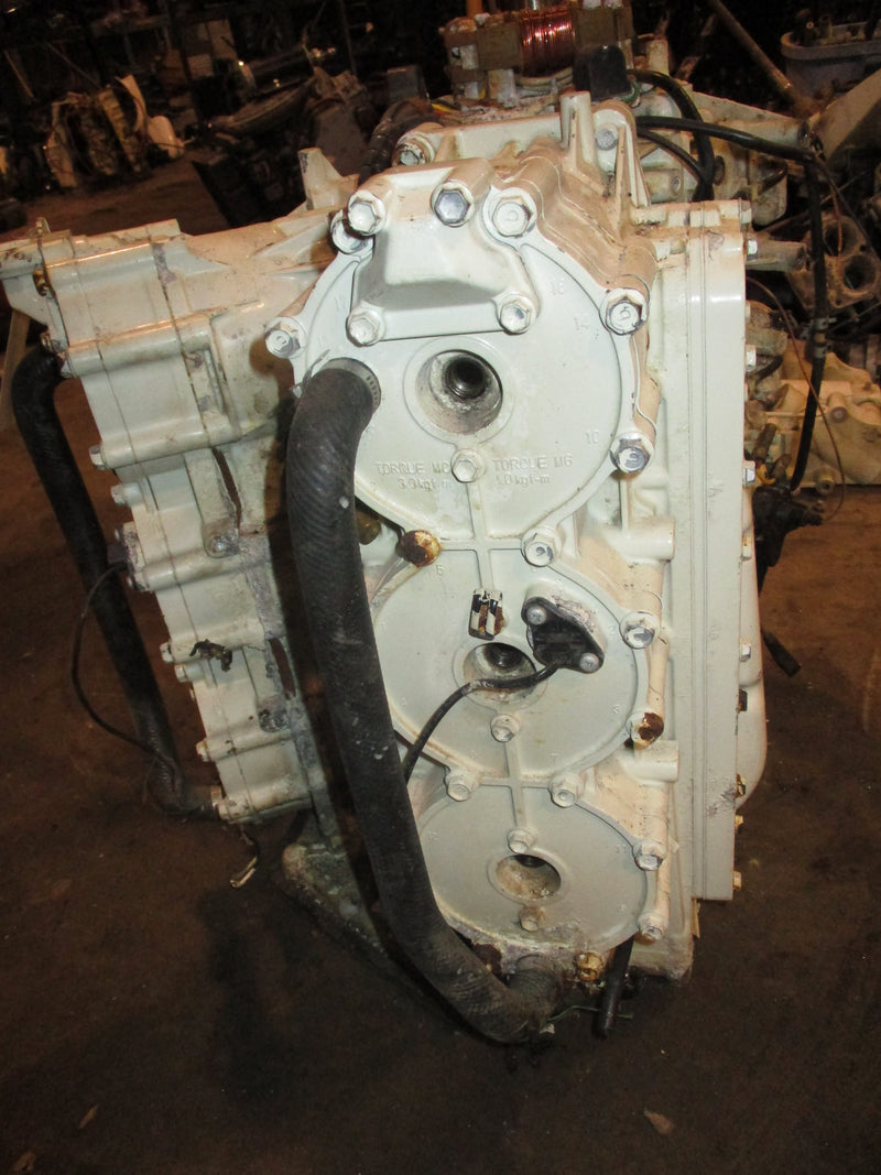 Suzuki DT175 175hp outboard crankcase powerhead