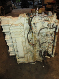 Load image into Gallery viewer, Suzuki DT175 175hp outboard crankcase powerhead
