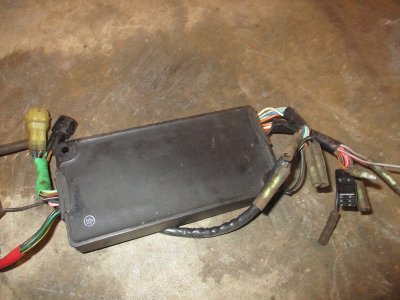 Suzuki DT175 175hp outboard CDI (32900-87D51)