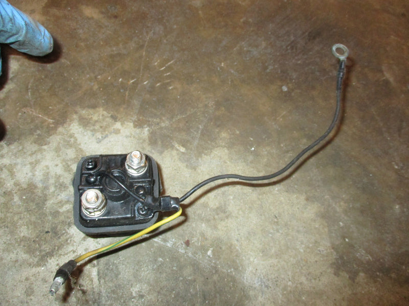 Suzuki DT175 175hp outboard starter relay (31800-94401)