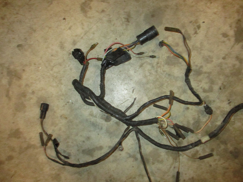 Suzuki DT175 175hp outboard engine wiring harness (36610-87D01)