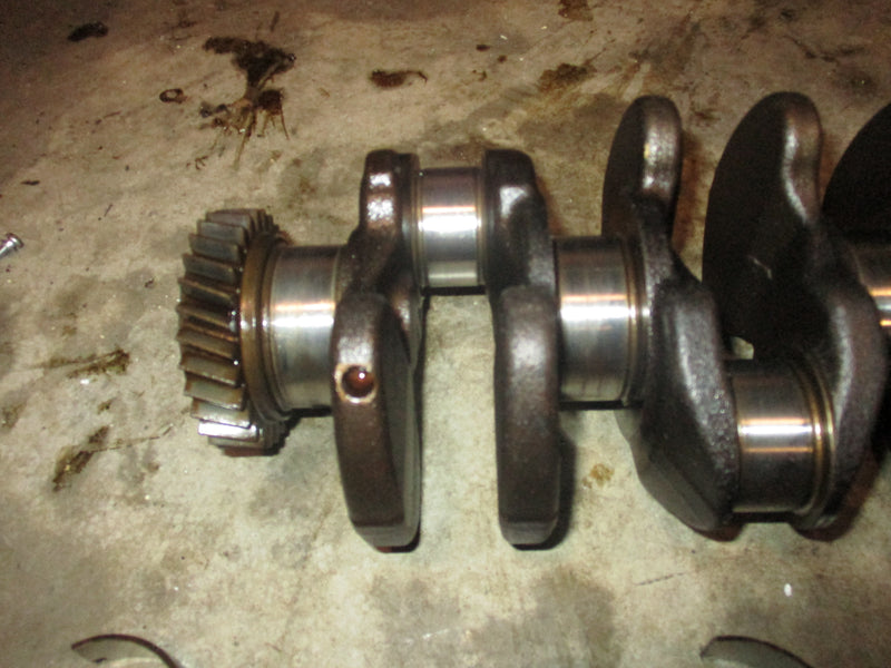 Suzuki DF90A 90hp outboard crankshaft (12220-87L00)