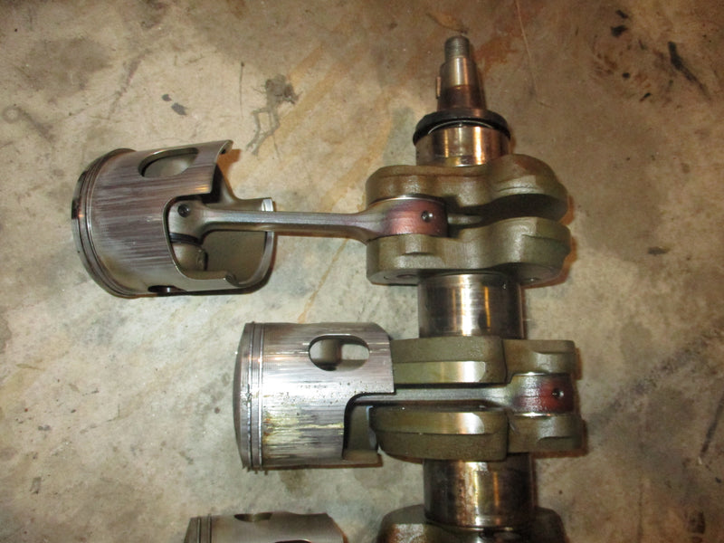 Suzuki DT140 140hp outboard crankshaft (12200-94605)