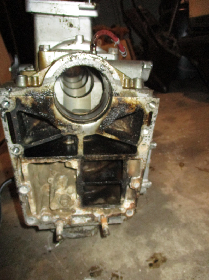 Suzuki DT140 140hp outboard crankcase block (11301-94625-0ED)