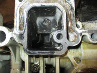 Load image into Gallery viewer, Johnson 140hp 4 stroke outboard 25" shaft midsection
