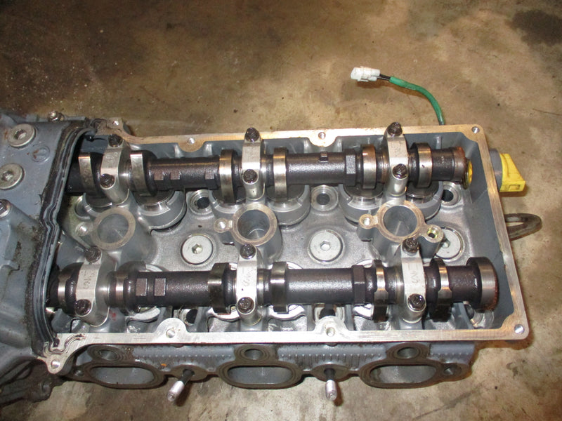 Suzuki DF200 200hp outboard port cylinder head (11103-93J11)