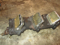 Load image into Gallery viewer, Johnson 70hp 2 stroke outboard intake manifold with reeds (323689)
