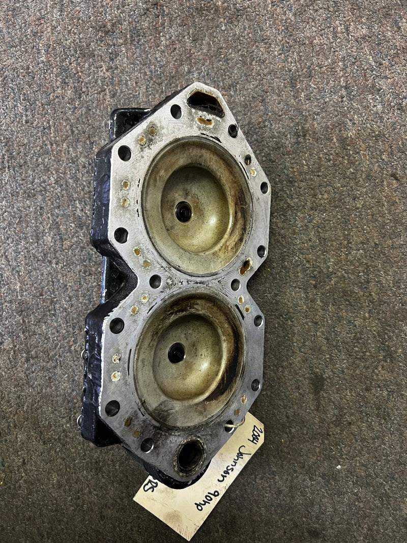 Johnson 90hp 2 stroke outboard cylinder head (34950)