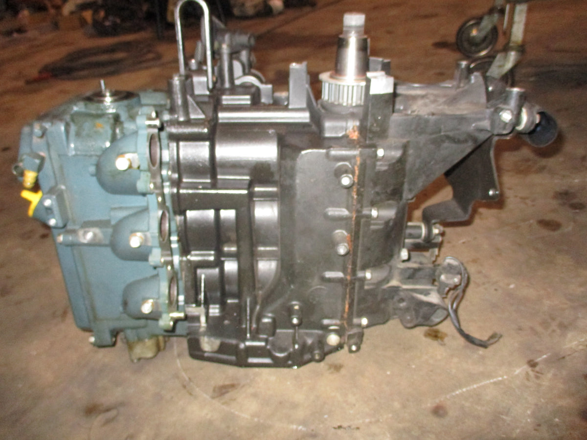 Mercury 40hp 4 stroke outboard crankcase powerhead