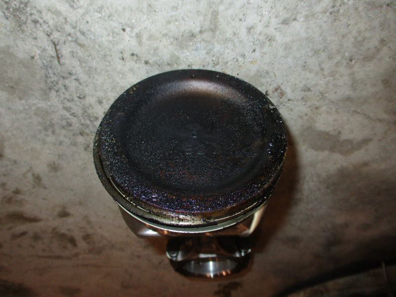 Suzuki DF90 90hp outboard piston and rod (12111-90J01)