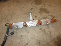 Load image into Gallery viewer, Suzuki DF90 90hp outboard fuel rail and injector set (15710-65D00)
