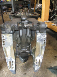 Load image into Gallery viewer, Yamaha 200hp 4 stroke outboard 20" shaft midsection
