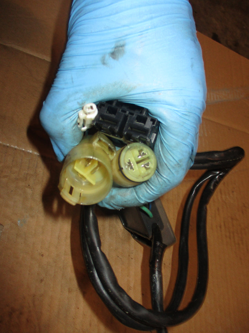 Yamaha 200hp 4 stroke outboard rectifier regulator (6DA-81960-00)