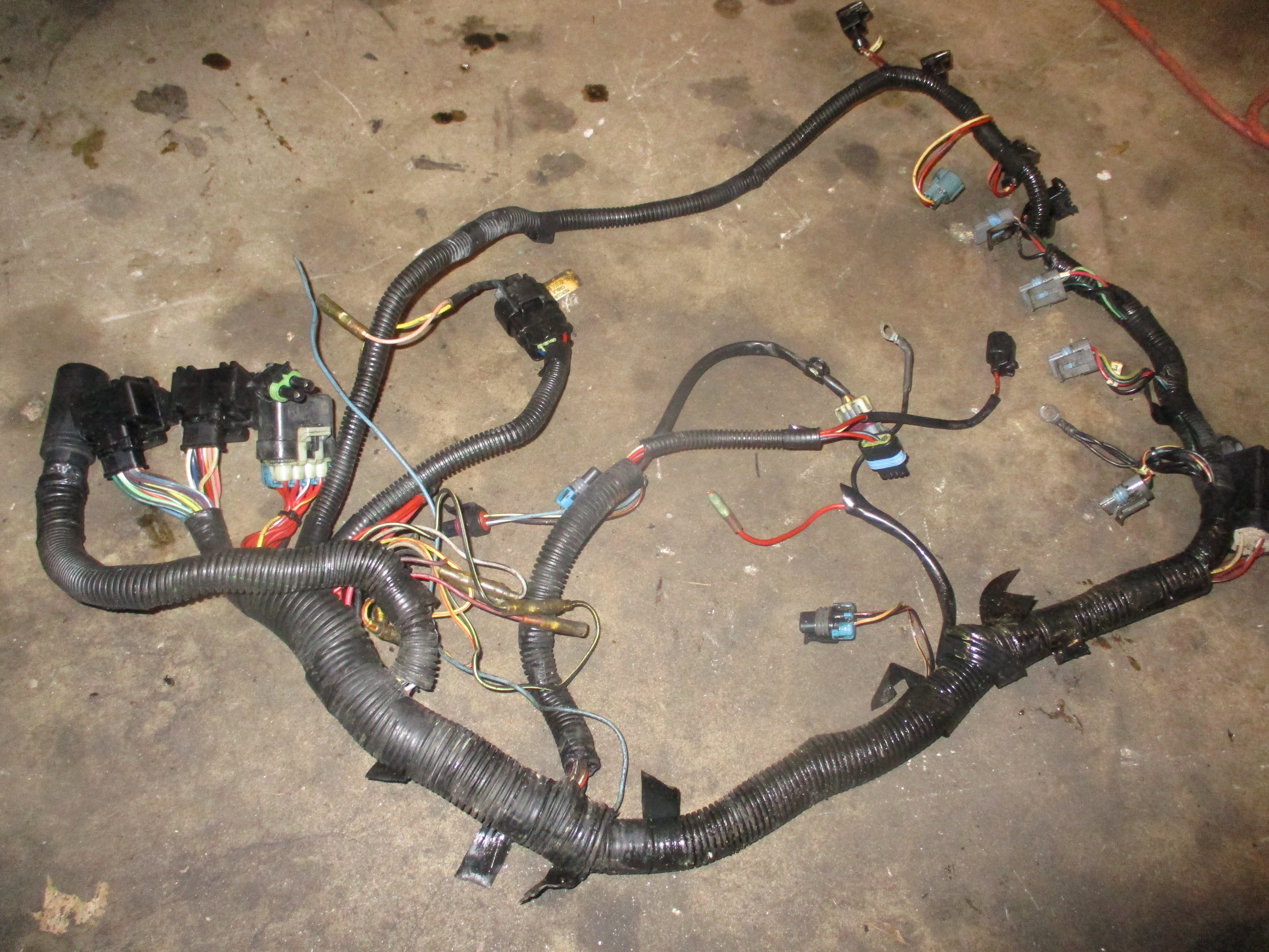 857111T2 40-60HP 2001-02 4 Stroke Mercury Outboard Engine Wiring Harness store TESTED