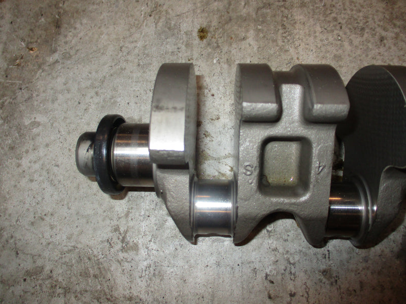 Yamaha 15hp 4 stroke outboard crankshaft (66M-11411-00)