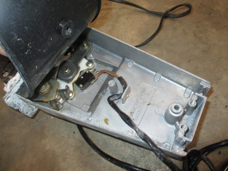 Yamaha outboard 704 top mount control box FOR PARTS #11