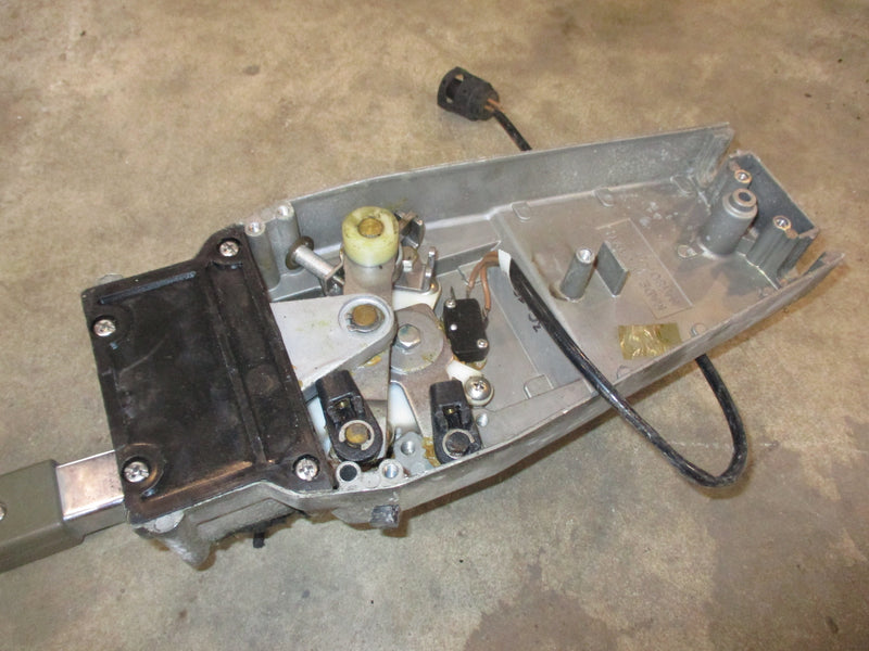 Yamaha outboard 704 top mount control box FOR PARTS #25