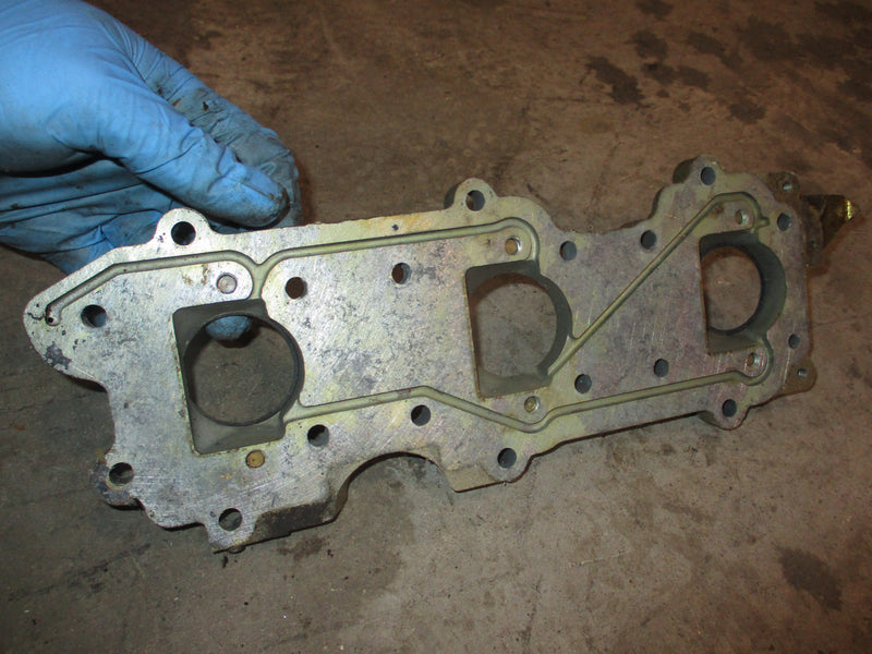Evinrude 70hp 2 stroke outboard intake manifold (319934)