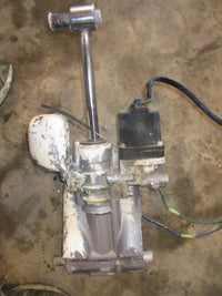 Load image into Gallery viewer, Johnson 115hp 2 stroke outboard tilt trim unit
