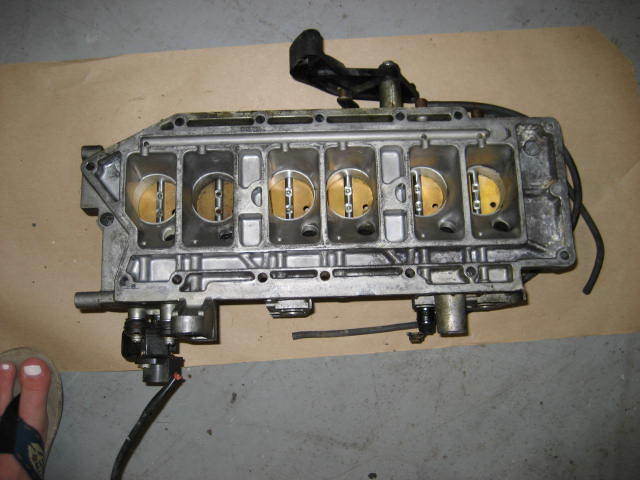 Yamaha Outboard 225 250 hp Throttle body intake Part 65L-13751-00-00