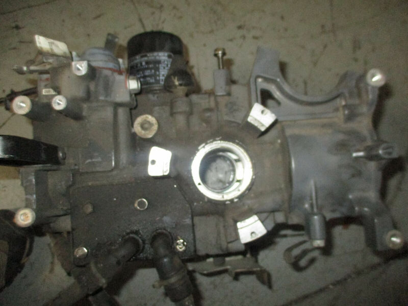 Yamaha 25hp 4 stroke outboard crankcase block