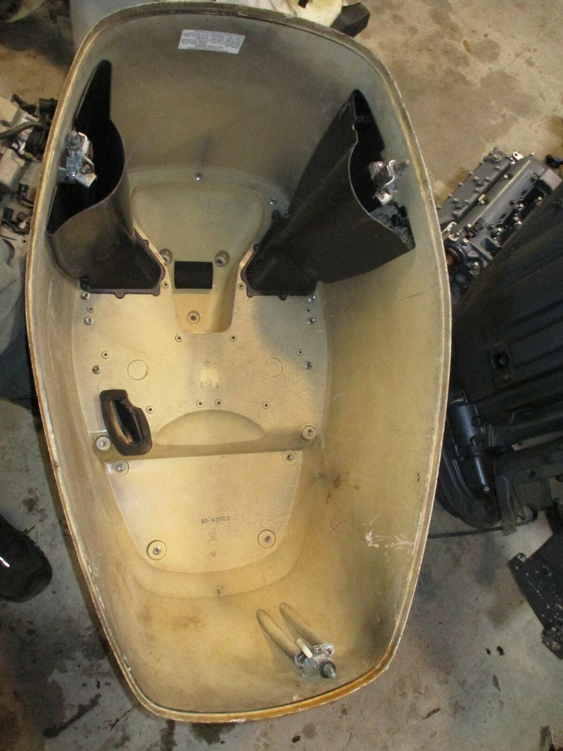 Suzuki DF300 300hp outboard top cowling