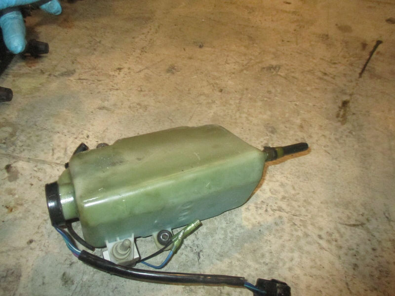 Yamaha HPDI 300hp outboard oil tank (61A-21750-00-00)