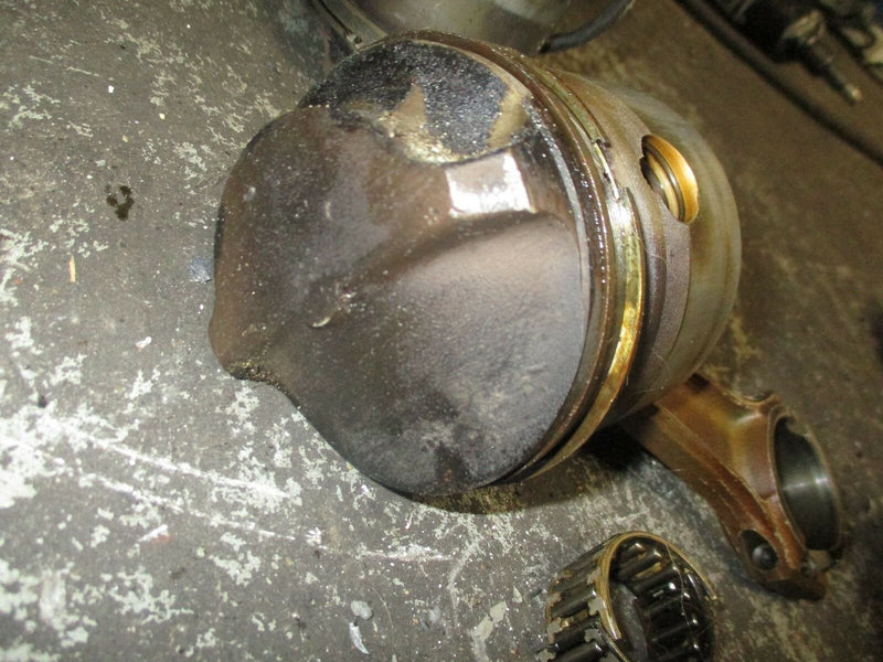 1995 Johnson 88hp outboard piston and rod 328355 321712