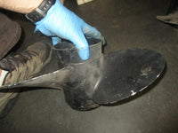 Load image into Gallery viewer, Michigan outboard aluminum propeller 15P (034023)
