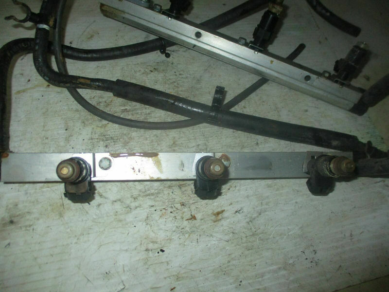 Honda BF250 250hp outboard fuel rail with injector set (16611-ZY3-A00)