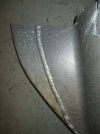 Load image into Gallery viewer, Yamaha 115hp 2 stroke outboard lower unit with 25" shaft
