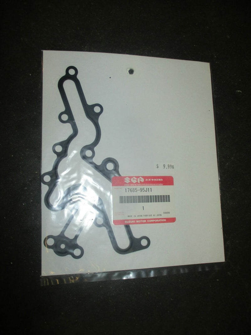 NEW OEM Suzuki outboard gasket (17685-95J11)