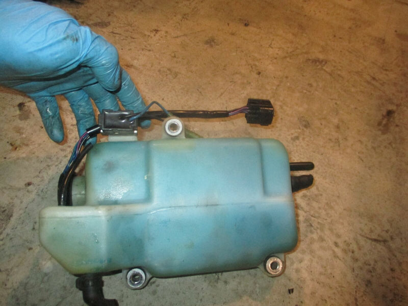 Yamaha HPDI 300hp outboard oil tank (61A-21750-00-00)