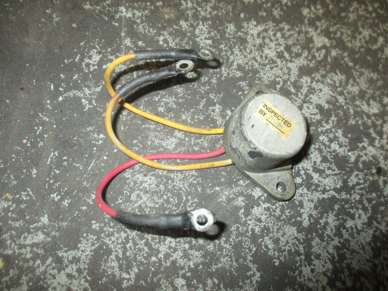 1995 Johnson 88hp outboard rectifier regulator 0585195