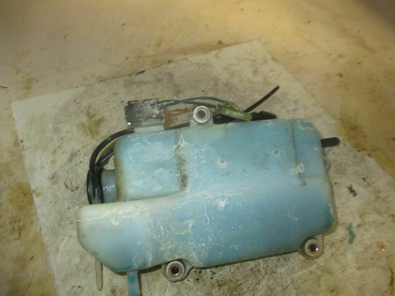 Yamaha HPDI 300hp outboard oil tank (61A-21750-00-00)