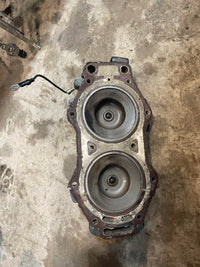 Load image into Gallery viewer, Yamaha 115hp 2 stroke outboard cylinder head (6E5-11111-10-94)
